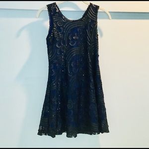 Girl’s dress 10-12, very gently used